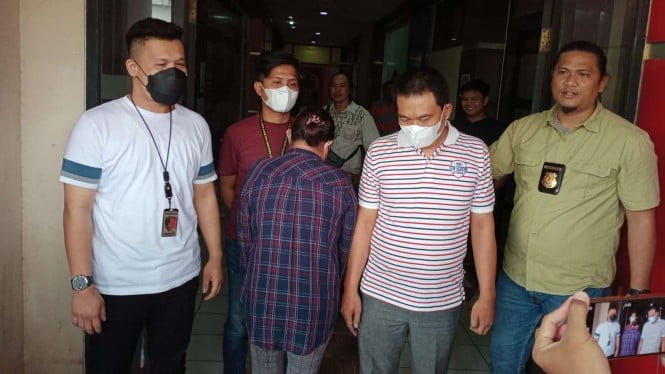 Polisi tangkap pasangan suami istri yang menyopet di PTC Mal Palembang