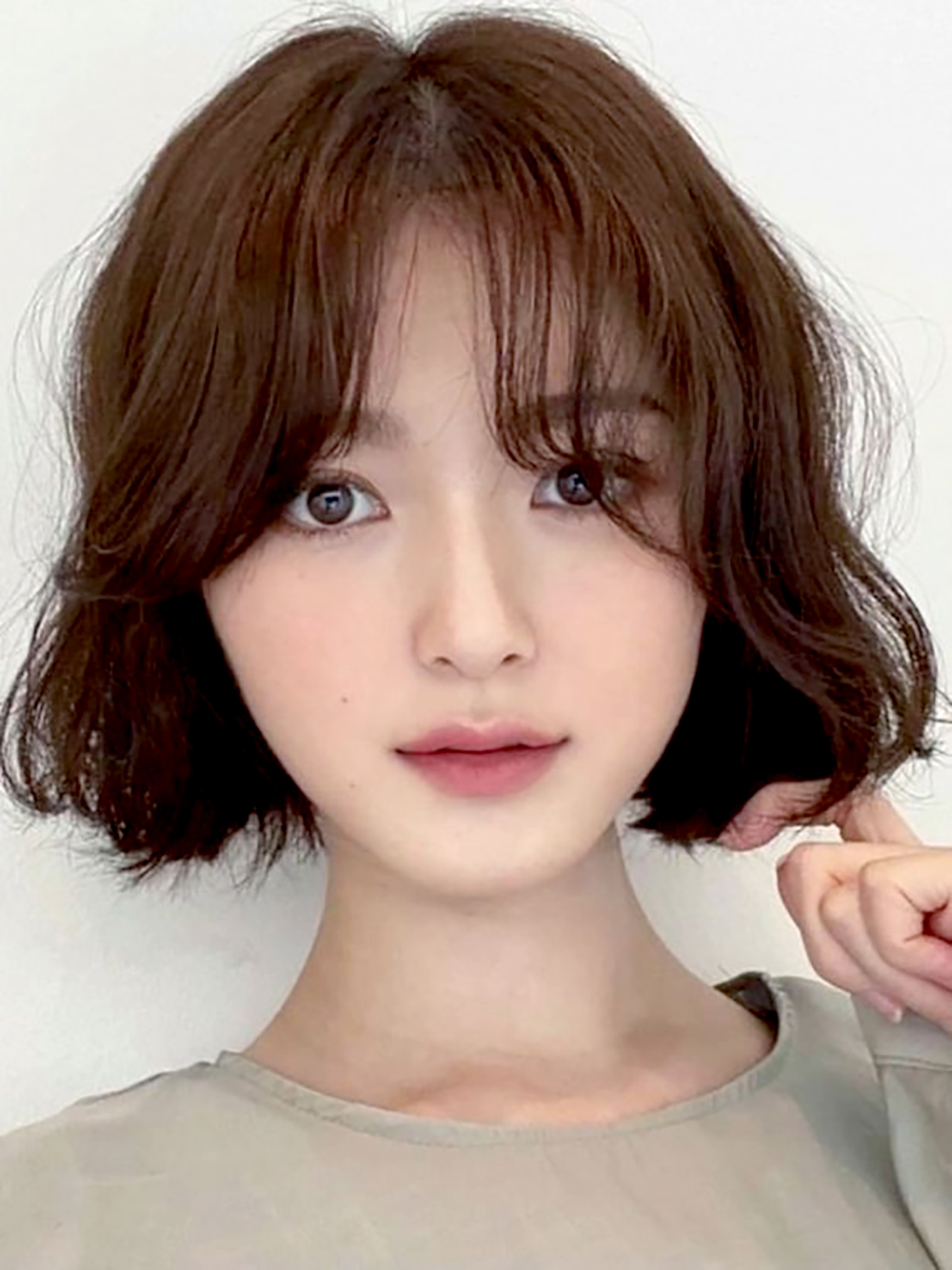 7 Wavy Short Hair Model Cantik Korea